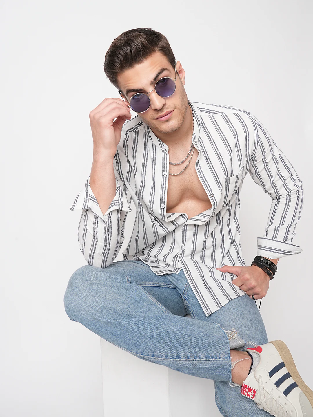 White & Navy Vertical Striped Mandarin Shirt - Image 4